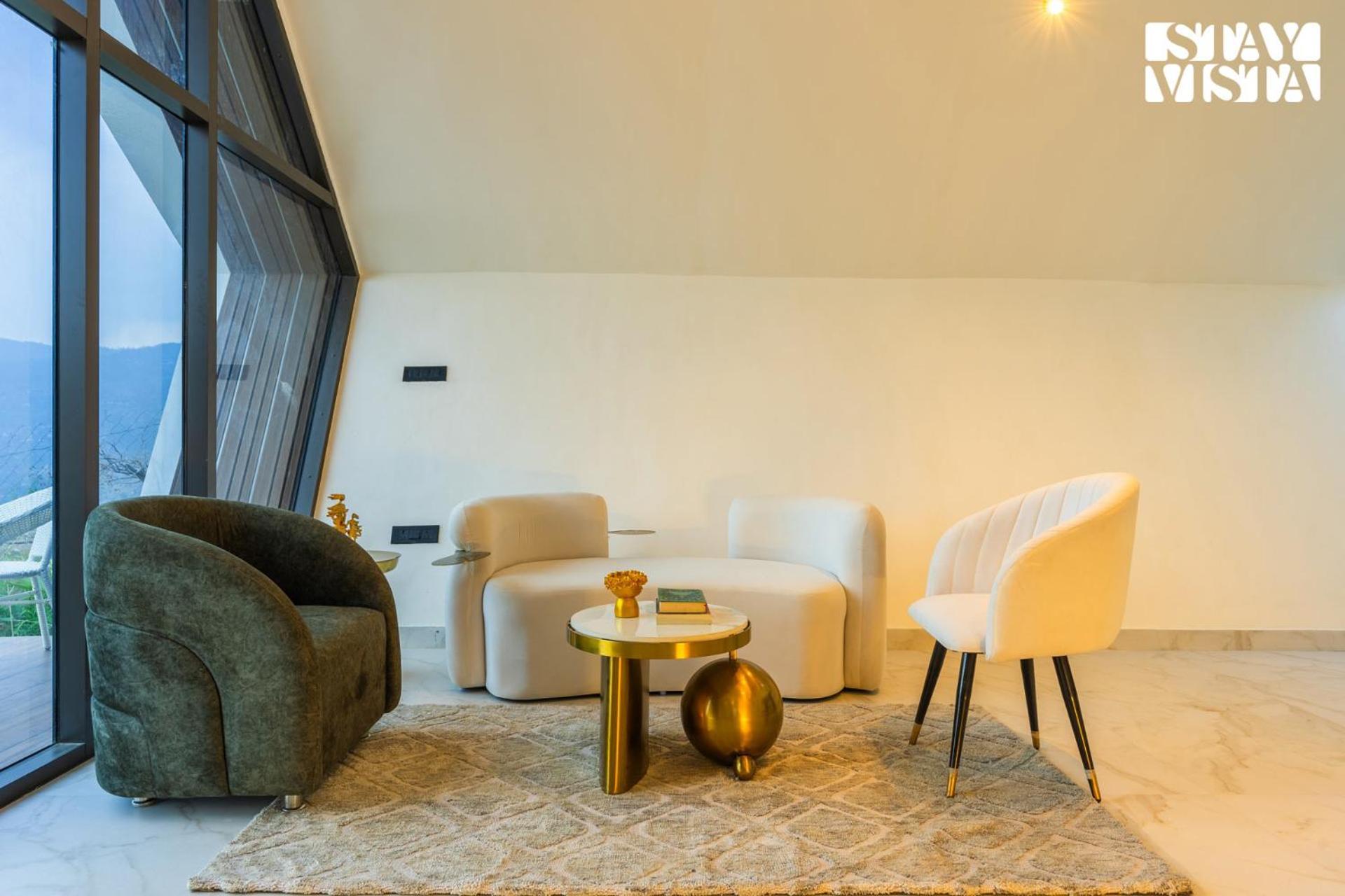 Stayvista At Luna Nova With Outdoor Pool - 拉尼凯特 外观 照片